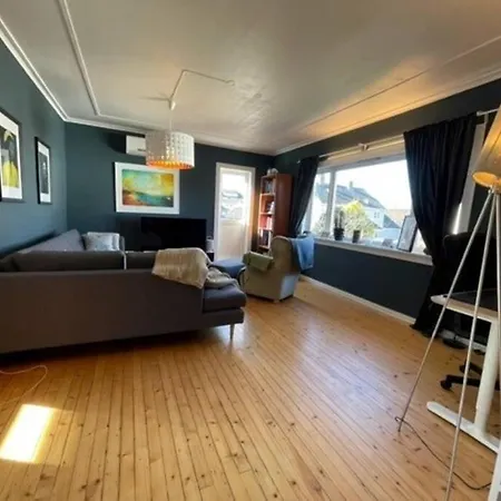 Large, Central And Quiet Apartment. Apartment Stavanger